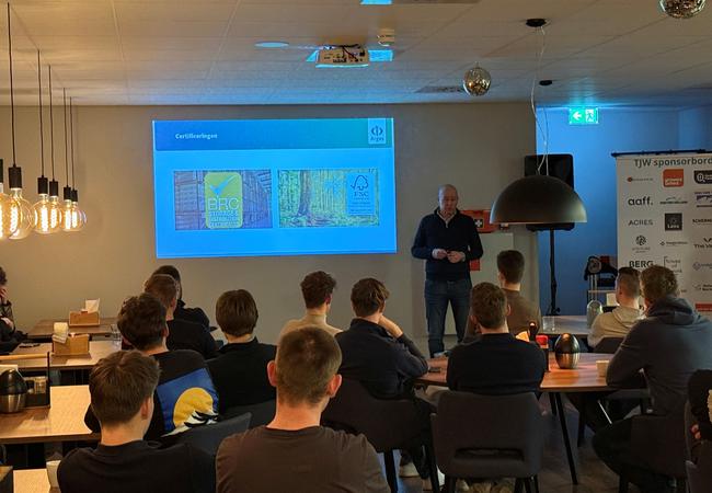 Tuinbouw Jongeren Westland op bezoek bij Argos