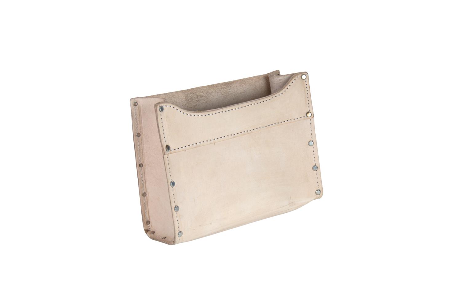 Spijkertas leder